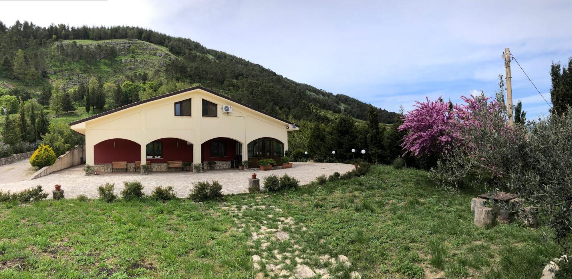 Agriturismo Serra Moneta Santo Stefano Quisquina Exterior foto